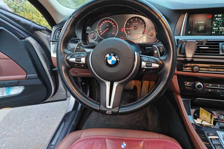 Used BMW 5 Series 2017 520Li Elegant Edition
