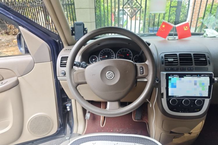 Used Buick GL8 2014 2.4L Classic Edition
