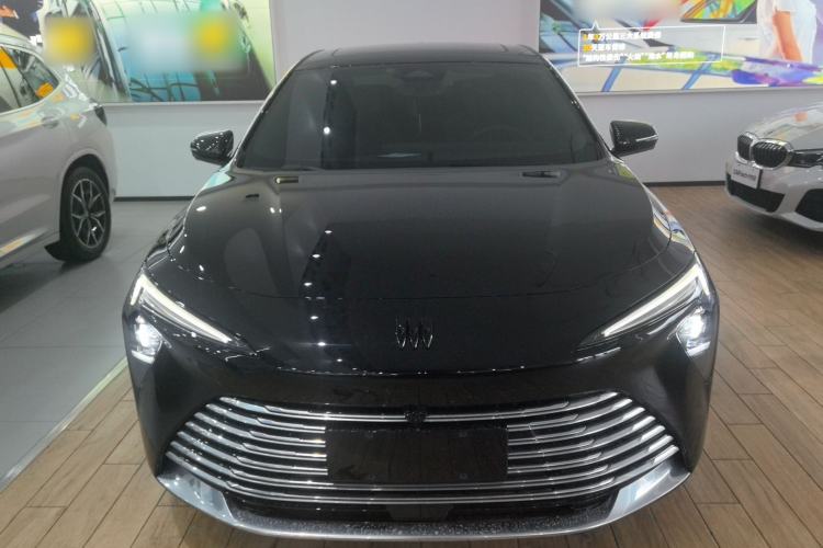 Used Buick LaCrosse 2026 Model 28T Platinum Edition
