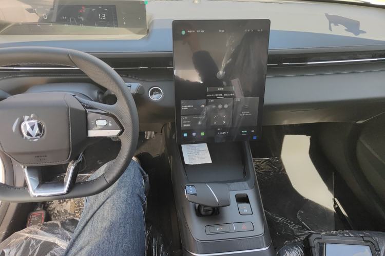 Used CHANGAN Eado 2025 Blue Whale 1.5T 500Bar Prestige Model
