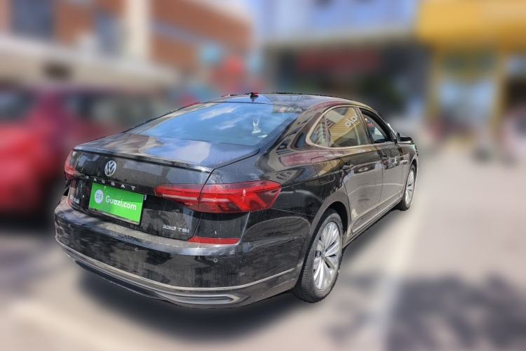 Used Volkswagen Passat 2019 330TSI Elite Edition China VI

