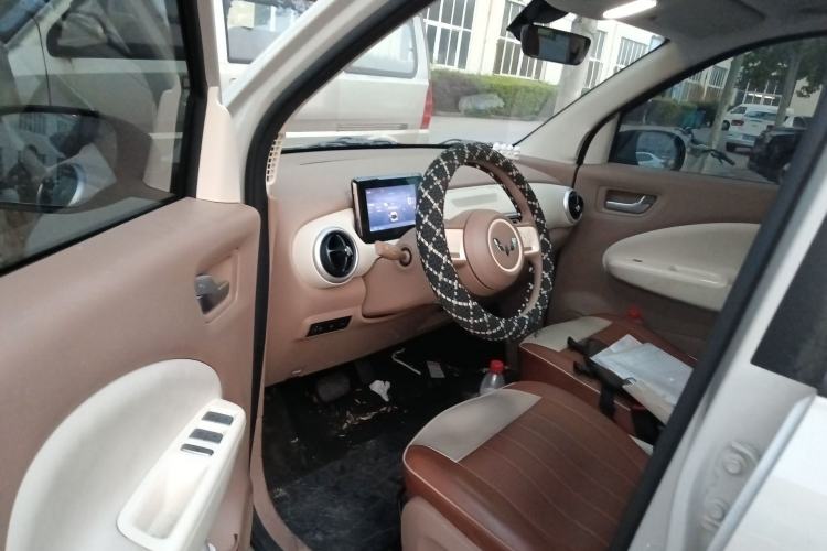 Used Wuling Hongguang MINIEV 2025 Four-Door Version Advanced Edition Driver Seat