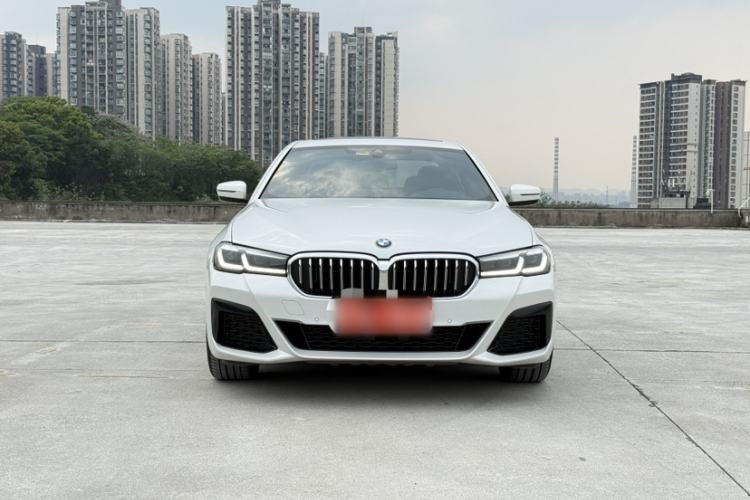 Used BMW 5 Series 2021 Facelifted 525Li M Sport Package Exterior 10