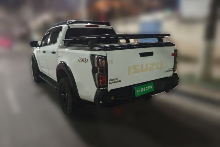 Used Isuzu D-MAX 2023 1.9T Automatic All-Wheel Drive V-CROSS Comfort Edition
