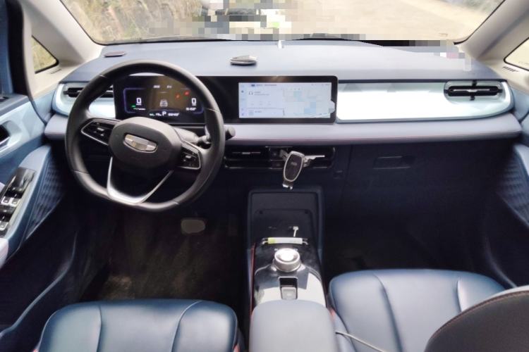 Used Geometry E Firefly 2022 401 km Linglong Tiger 4 Seats