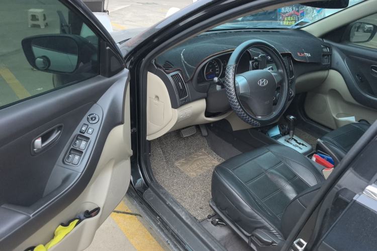 Used Hyundai Celesta 2011 1.6L Automatic Comfort Edition
