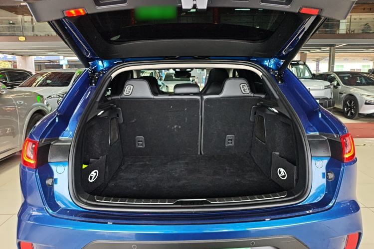 Used SERES SF5 2021 Four-Wheel Drive Freedom Expedition Edition
