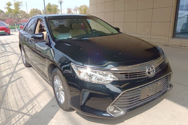 Used Toyota Camry 2015 2.0G Premier Edition
