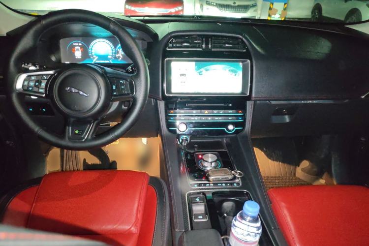 Used Jaguar F-PACE 2018 3.0 SC Four-Wheel Drive R-Sport Sport Edition
