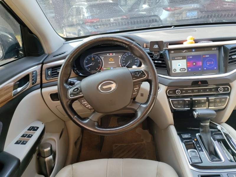 Used GAC Trumpchi GS8 2017 320T Two-Wheel Drive Luxury Smart Connectivity Version (7 Seats) — 11