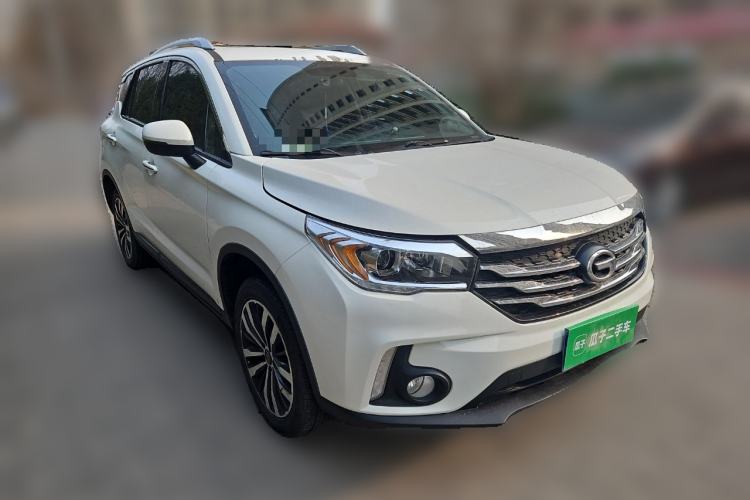 Used GAC Trumpchi GS4 2015 200T G-DCT Luxury Edition Front Right 45 Deg