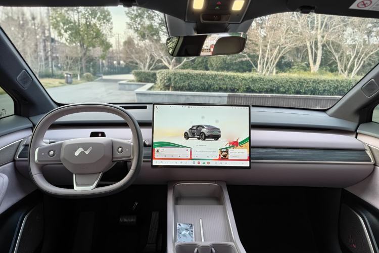 Used ONVO L60 2024 60 kWh Rear-Drive Version