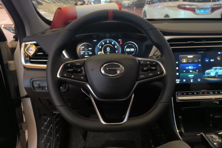 Used GAC Trumpchi GS4 PLUS 2021 270T Automatic Star Edition Steering Wheel