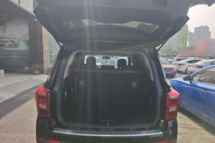 Used GAC Trumpchi GS8 2017 320T Two-Wheel Drive Luxury Smart Connectivity Version (7 Seats) Trunk