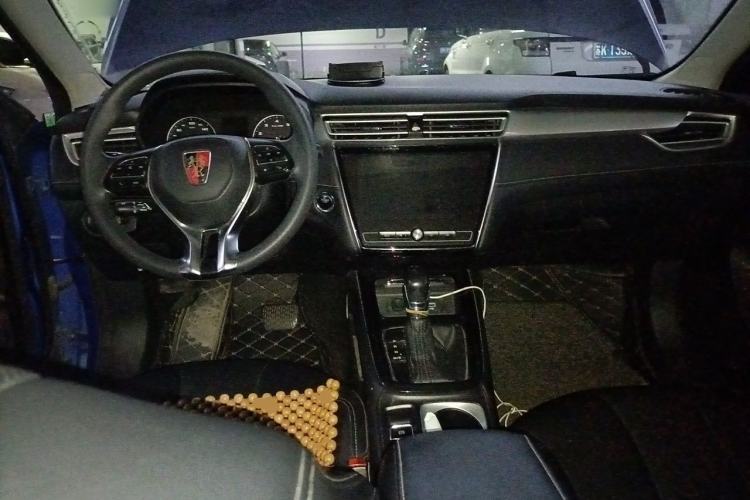 Used Roewe i5 2019 1.5L Automatic 4G Connected Langhao Edition

