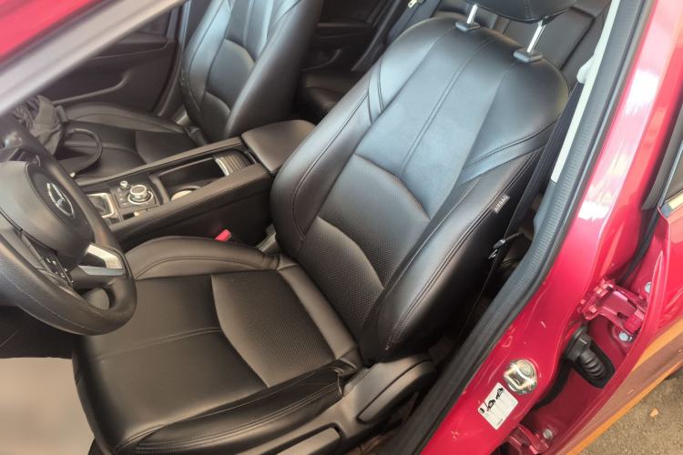 Used Mazda Mazda 3 Axela 2019 Cloud-Controlled Sedan 1.5L Automatic Luxury Model China VI Standard
