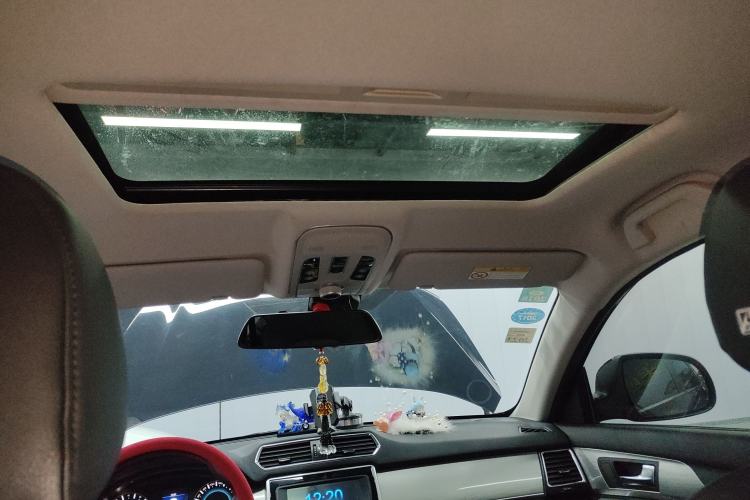 Used Haval H2 2017 Red-Label 1.5T Automatic Two-Wheel Drive Luxury Model