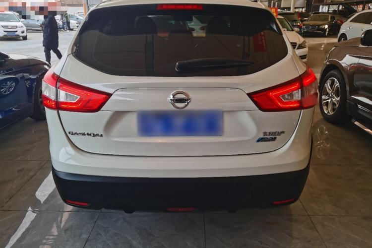 Used Nissan Qashqai 2016 2.0L CVT Elite Edition