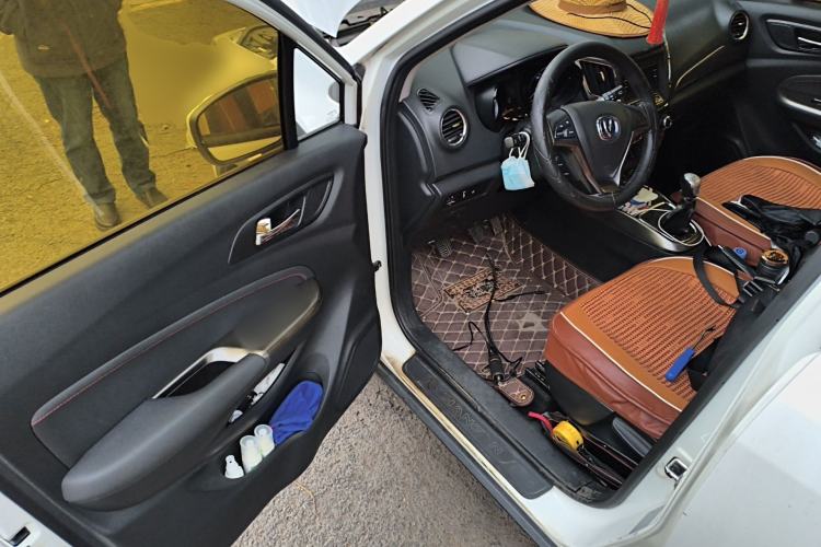 Used CHANGAN CS15 2016 1.5L Manual Fashion Edition