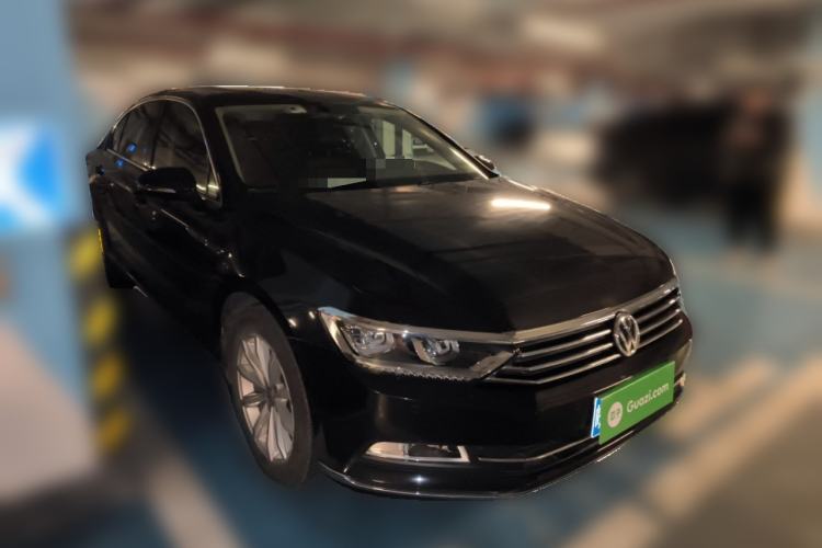 Used Volkswagen Magotan 2019 330TSI DSG Leading Model China VI Standard
