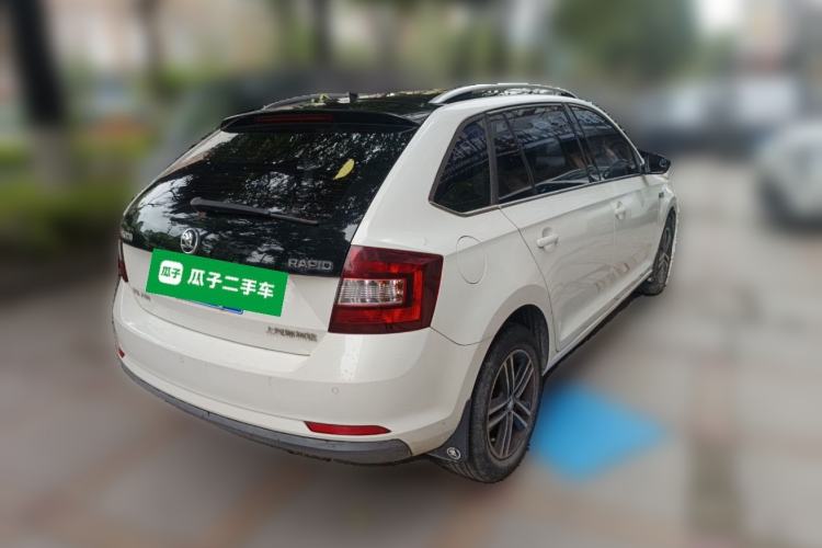 Used Skoda Rapid Spaceback 2016 Facelifted TSI230 DSG Smart Drive Version
