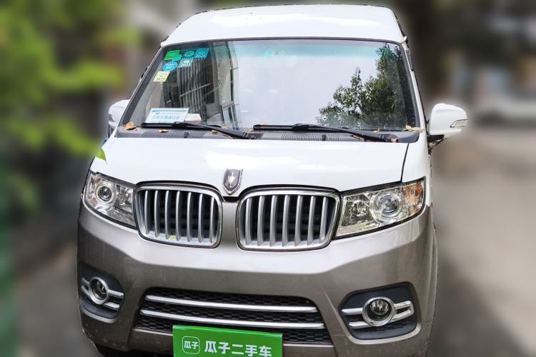 Used Jinbei New Hiace X30L 2018 1.5L Wealth Edition DLCG14 Front