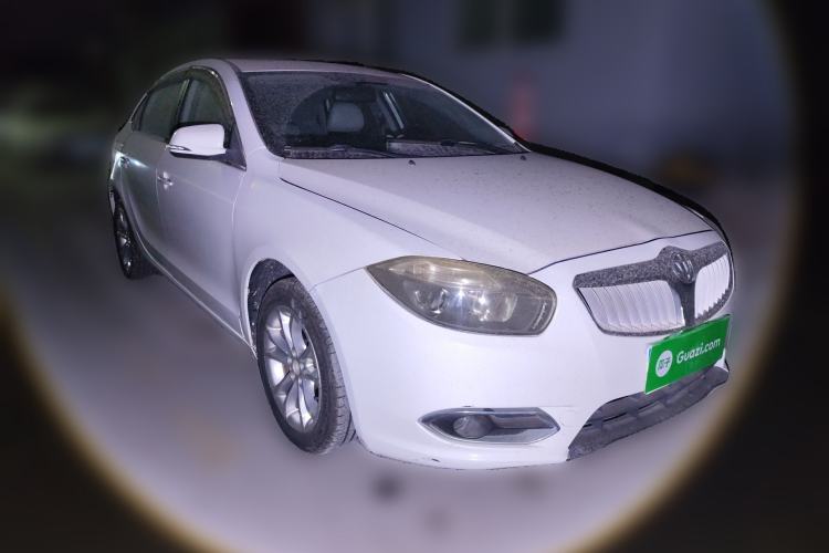 Used Brilliance H530 2011 1.6L Manual Luxury Model Front Right 45 Deg