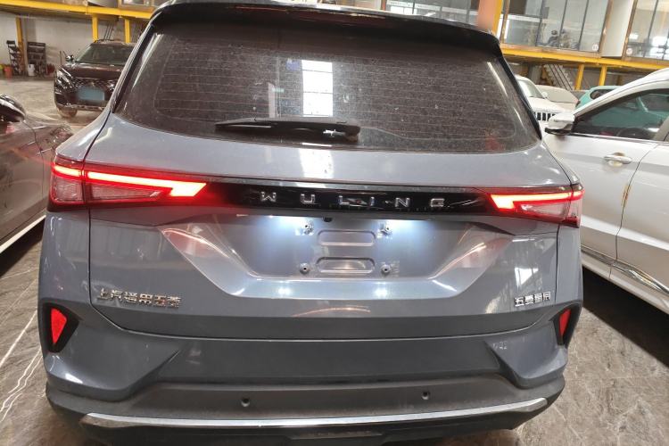 Used Wuling Asta 2021 1.5T CVT Starlight Edition
