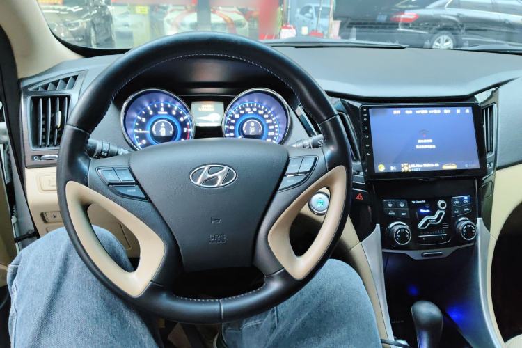 Used Hyundai Sonata 2013 2.0L Automatic Luxury Edition