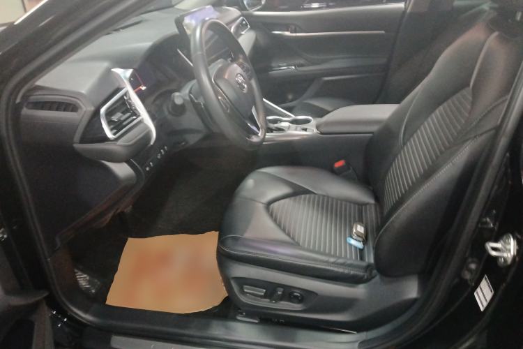 Used Toyota Camry 2023 2.5S Knight Edition Left Front Seat