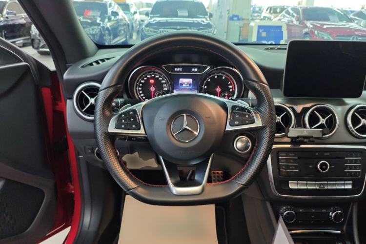 Used Mercedes-Benz CLA 2017 Refreshed CLA 220 4MATIC
