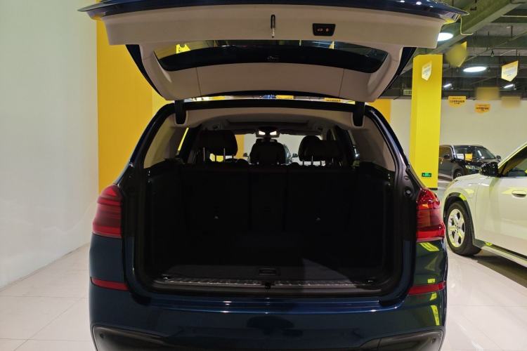 Used BMW X3 2020 xDrive30i Luxury Model with M Sport Package Trunk