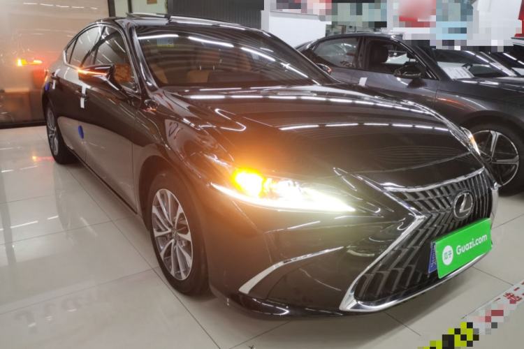 Used Lexus ES 2022 200 Excellence Edition
