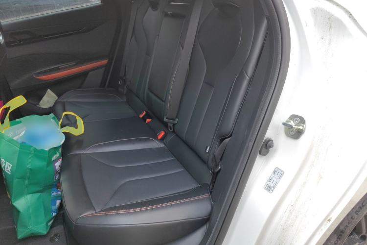 Used Changan UNI-V 2023 1.5T Premium Model
