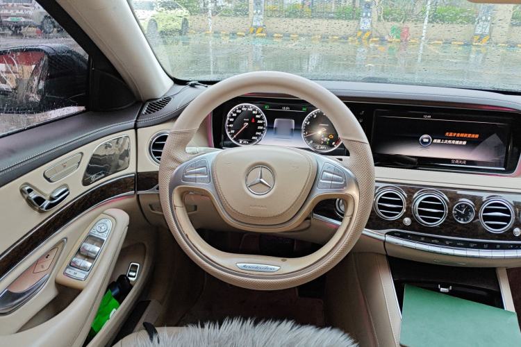 Used Mercedes-Benz S-Class 2014 S 320 L Business Model Steering Wheel