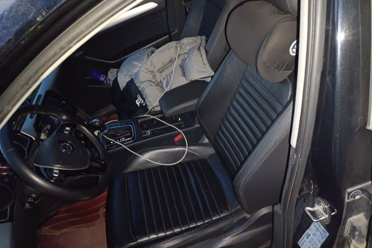 Used Volkswagen Magotan 2018 330TSI DSG Advanced Model Left Front Seat