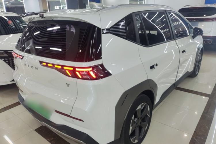 Used AION Y 2022 70 Intelligent Edition Lithium Iron Phosphate
