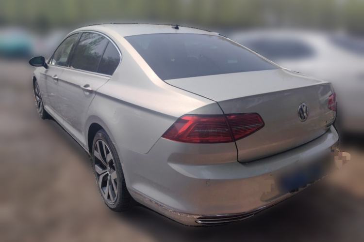 Used Volkswagen Magotan 2017 380TSI DSG Prestige Edition Rear Left 45 Deg