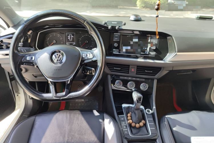 Used Volkswagen Sagitar 2019 280TSI DSG Comfort Version China V Standard Center Console