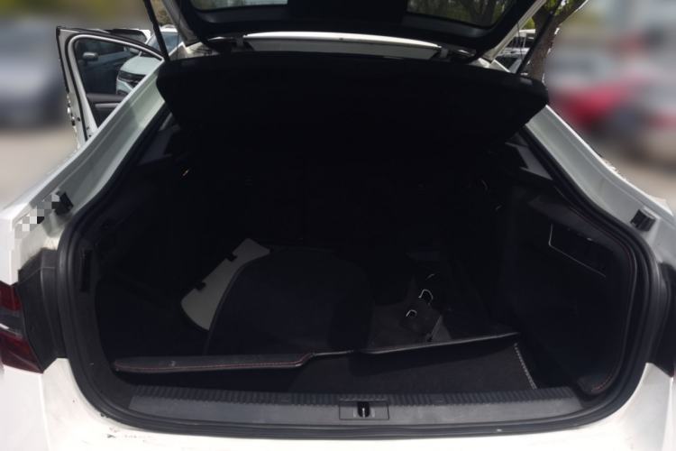 Used Skoda Superb 2016 TSI280 DSG Innovation Edition Trunk