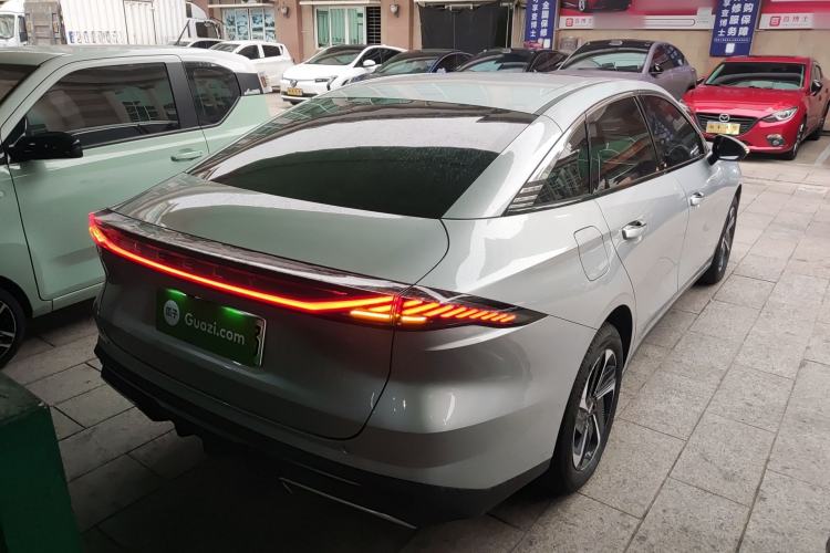 Used Geely Galaxy L6 2025 EM-i 140km Starship Edition
