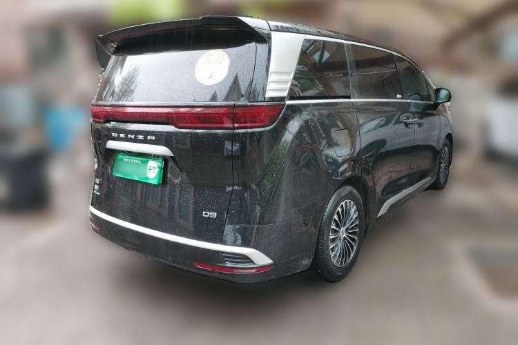 Used Denza D9 2022 DM-i 970 Four-Wheel Drive Prestige Model Rear Right 45 Deg