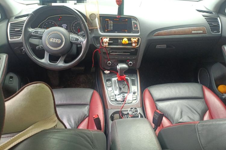 Used Audi Q5 2017 40 TFSI Comfort Model