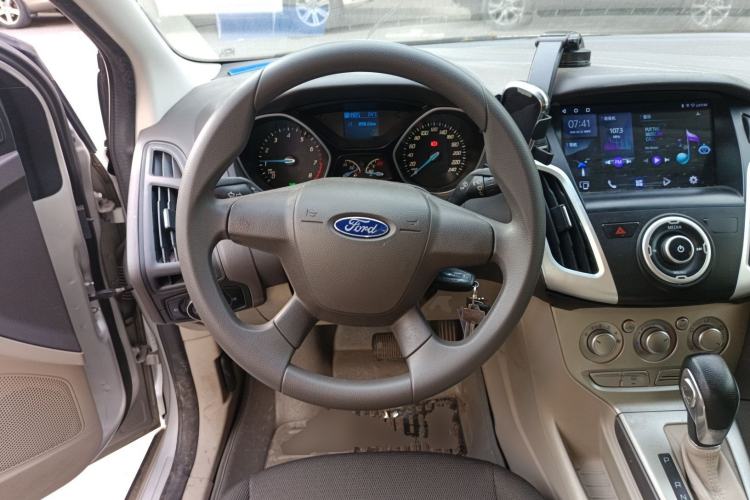 Used Ford Focus 2012 Sedan 1.6L Automatic Comfort Model