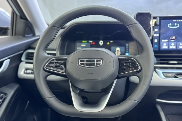 Used Geely Auto Emgrand 2023 4th Generation Champion Edition 1.5L CVT Flagship Model