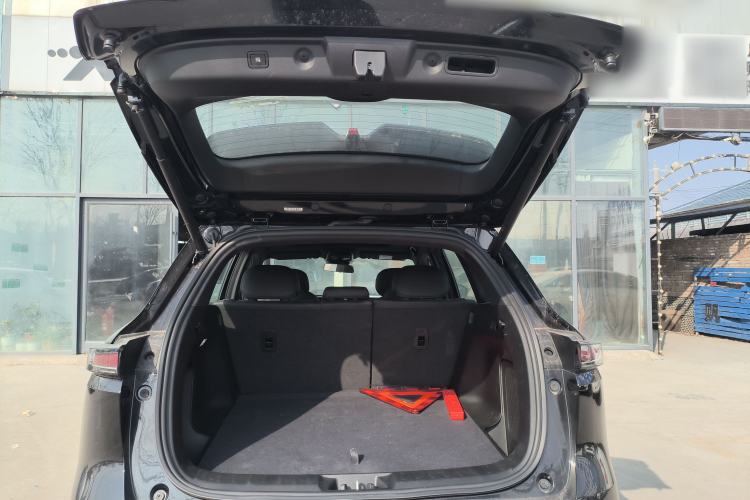 Used CHANGAN CS75 PLUS 2025 4th Generation UItra 2.0T New Blue Whale Smart Intelligent Powertrain Version
