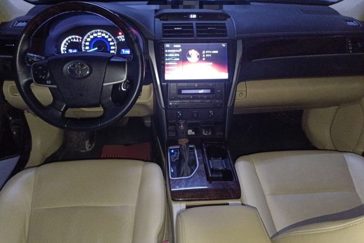 Used Toyota Camry 2016 2.0G 10th Anniversary Leading Edition