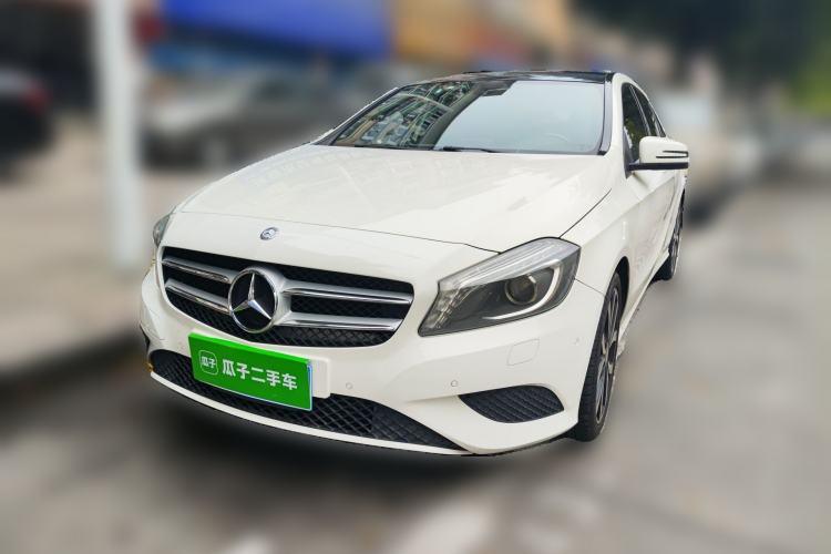 Used Mercedes-Benz A-Class 2015 A 200 Fashion Model