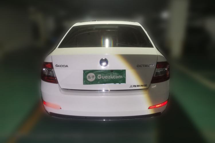 Used Skoda Octavia 2017 1.6L Automatic Smart Drive Edition