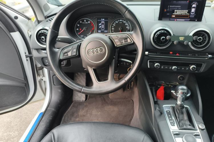 Used Audi A3 2019 Limousine 35 TFSI Fashion Edition China VI Emission Standard